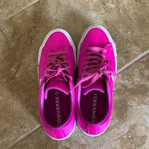 Converse hot pink